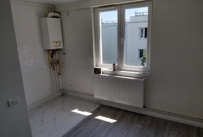 Apartament cu 2 camere semidecomandat în Pantelimon