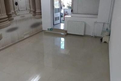 Spațiu comercial, de 330 mp, în Dristor - 3