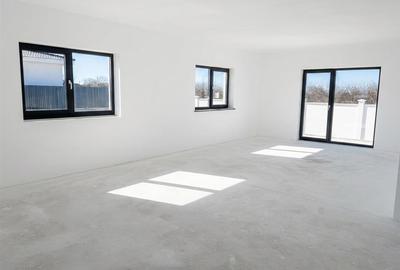 Casă cu 4 camere cu Teren 572 Mp în Cheriu - 1