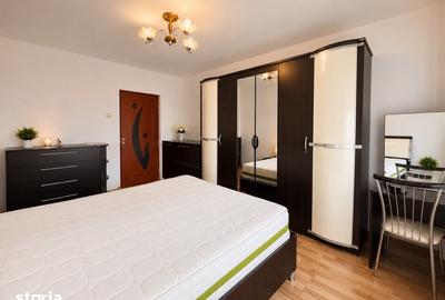 Apartament cu 2 camere decomandat în Între Lacuri