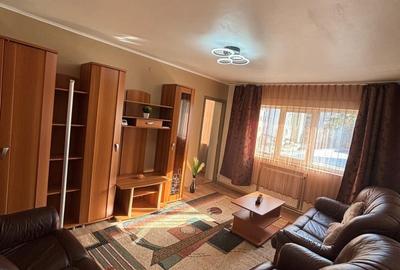 Apartament cu 2 camere semidecomandat în 7 Noiembrie