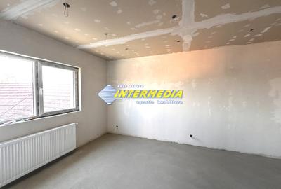 Apartament cu 2 camere decomandat în Central - 9