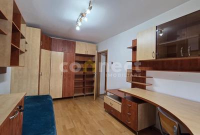 Apartament cu 4 camere decomandat, mobilat în Central - 2