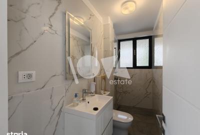 Casă cu 8 camere cu Teren 170 Mp în Parcul Carol