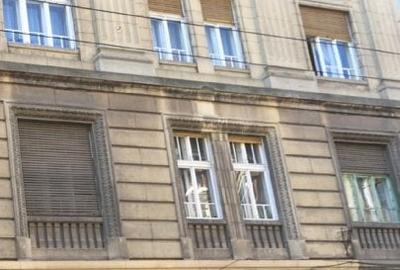 Apartament cu 3 camere semidecomandat în Ultracentral