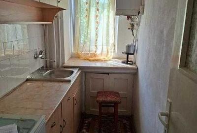 Apartament cu 2 camere în Florilor