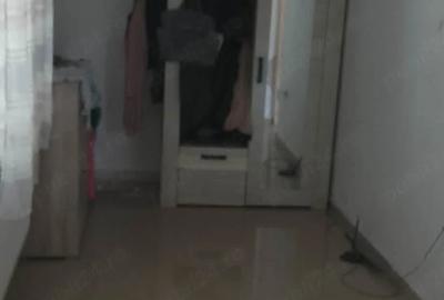 Casă cu 2 camere cu Teren 535 Mp în Poienarii Burchii