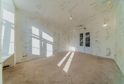 Apartament cu 4 camere semidecomandat în Central - 9
