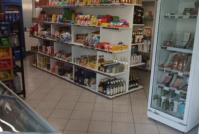 Spațiu comercial, de 71 mp, în Exterior Vest - 2