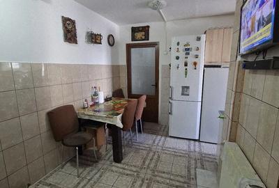 Apartament cu 3 camere decomandat în Bartolomeu - 1