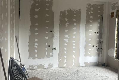 Casă cu 3 camere decomandat în Central - 4