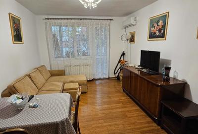 Apartament cu 2 camere semidecomandat în Gara de Nord
