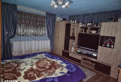 Casă cu 5 camere cu Teren 1000 Mp în Lerești - 1