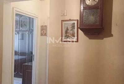 Apartament cu 2 camere decomandat în Podu Roș