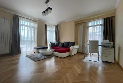 Apartament cu 2 camere decomandat în Semicentral