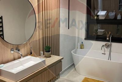 Casă cu 5 camere cu Teren 830 Mp în Corunca - 5