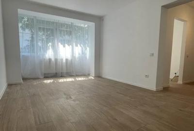 Apartament cu 2 camere semidecomandat în Tomis II