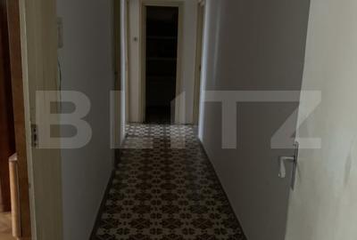 Apartament cu 4 camere decomandat în Calea București - 6