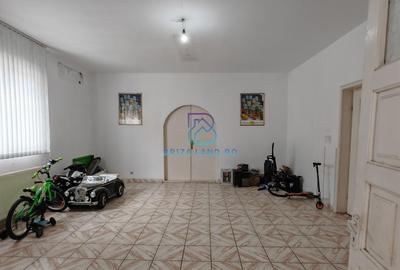 Casă individuală cu 13 camere cu Canalizare în Bucureștii Noi - 7