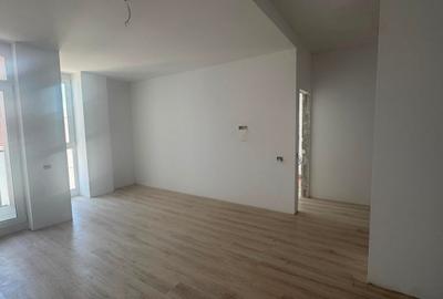 Apartament cu 2 camere decomandat în Torontalului - 5