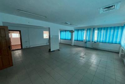 Casă cu Teren 185 Mp în Central