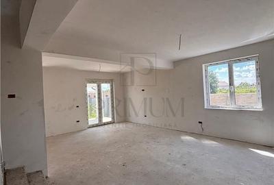 Casă cu 4 camere cu Teren 350 Mp în Central