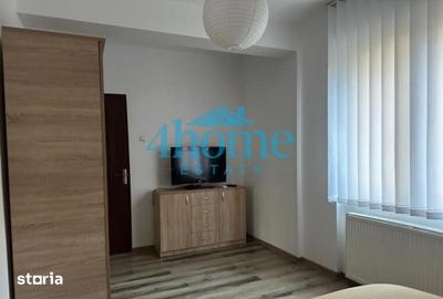 Apartament cu 3 camere în Romană