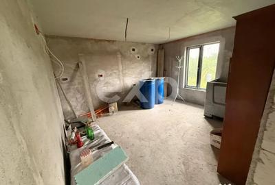 Casă cu 3 camere cu Teren 2857 Mp în Buzoești - 5