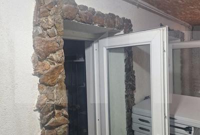 Apartament cu 3 camere în Central - 3