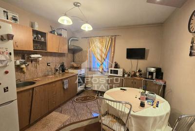 Apartament cu 3 camere decomandat în Bucovina - 5