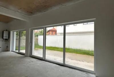 Casă cu 5 camere cu Teren 300 Mp în Primo - 17