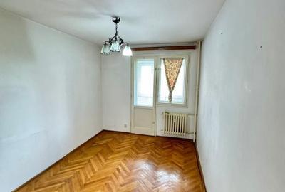 Apartament cu 3 camere semidecomandat în Central - 3