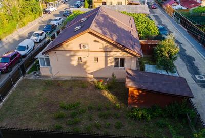 Duplex cu 4 camere cu Canalizare în Podul de Piatră
