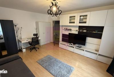 Apartament cu 3 camere în Vitan