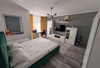 Apartament cu 2 camere decomandat în George Enescu - 1