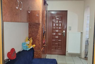 Garsonieră decomandată în Confecții - 5
