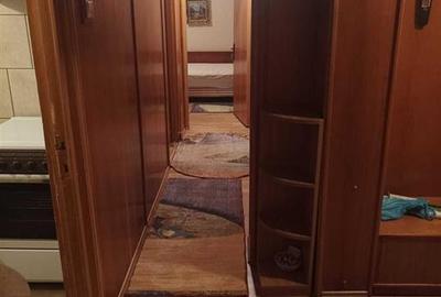 Apartament cu 3 camere decomandat, mobilat în Nicolina - 1