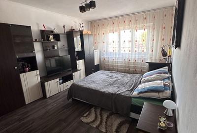 Apartament cu 2 camere decomandat în Central - 1