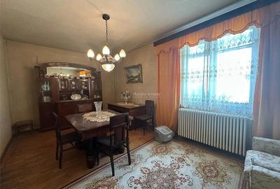 Apartament cu 3 camere decomandat în Luncă