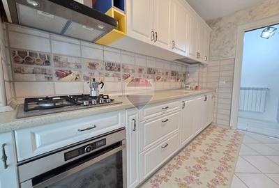 Apartament cu 2 camere decomandat, mobilat în Ultracentral