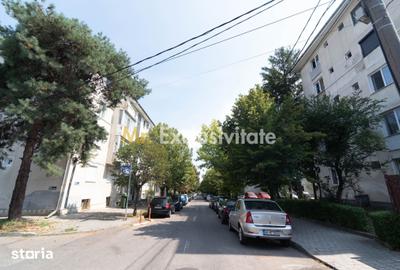 Apartament cu 3 camere semidecomandat în Trivale