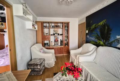 Apartament cu 2 camere semidecomandat în Km 5 - 6