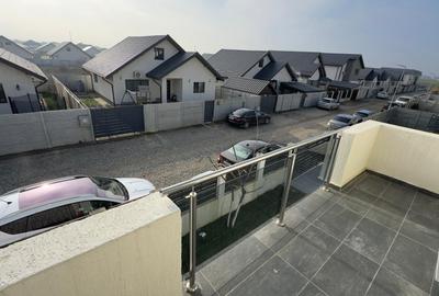 Casă individuală cu 5 camere cu Canalizare în Central - 14