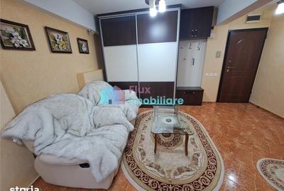 Apartament cu 4 camere decomandat în George Enescu