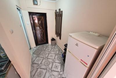 Garsonieră decomandată în Țiglina 1 - 6