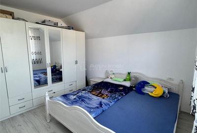 Casă cu 4 camere cu Teren 800 Mp în Central - 1