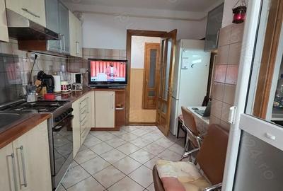 Apartament cu 2 camere decomandat în Radu Negru - 1