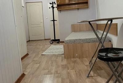 Casă cu Teren 200 Mp în Central - 1