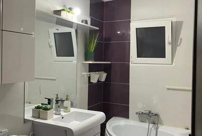 Apartament cu 2 camere decomandat în Trivale