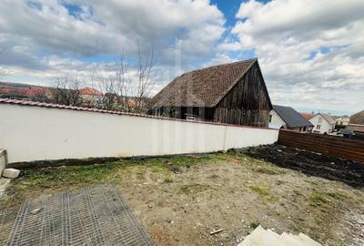 Duplex cu 4 camere cu Canalizare în Șura Mică - 31